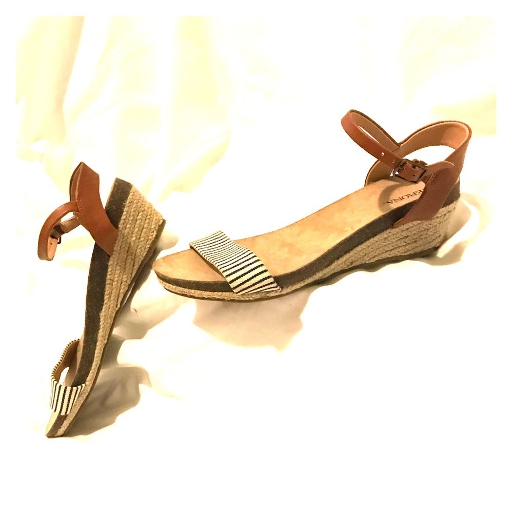 Merona Slight Wedge Sandal